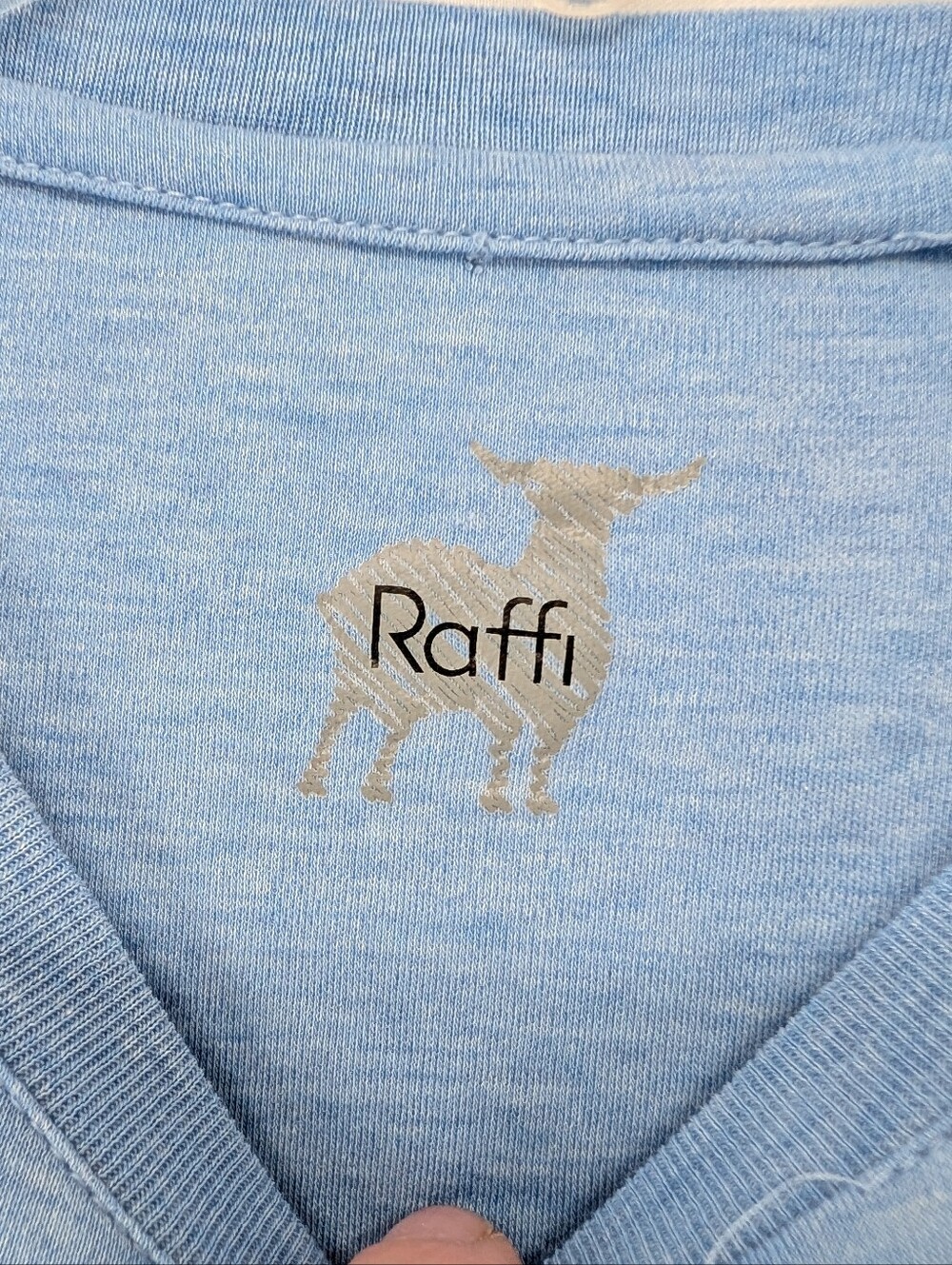 3/$20 Raffi Light Blue Crew Neck Short Sleeve Cotton Basic T-Shirt Size Small - Picture 3 of 6